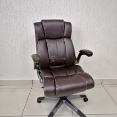 Кресло Barneo K-44 для руководителя (коричневая экокожа) в Нягани - nyagan.mebel24.online | фото