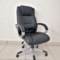 Кресло Barneo K-6 для руководителя (черная экокожа) в Нягани - nyagan.mebel24.online | фото