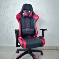 Кресло геймерское Barneo K-53 (черная экокожа красные вставки) в Нягани - nyagan.mebel24.online | фото