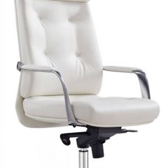 Кресло руководителя Бюрократ _DAO/WHITE белый в Нягани - nyagan.mebel24.online | фото