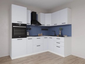 Кухонный гарнитур угловой Смоки 2400*1600 (Стол. 26мм) в Нягани - nyagan.mebel24.online | фото 1